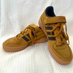 New Goma Adidas Forum Low Mesa